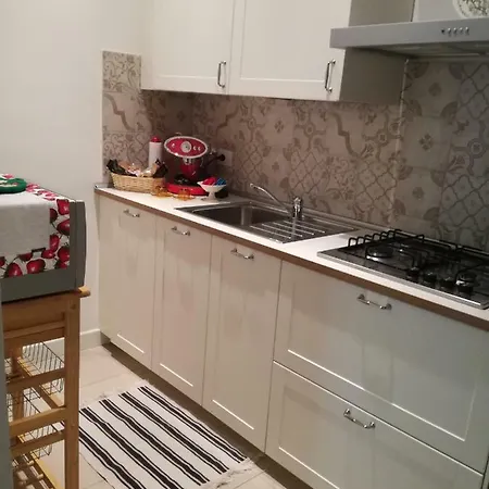 Apartment Lovely Flat In Veronetta